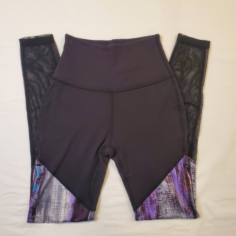 Beyond Yoga High Rise Leggings‎ Black Mesh Purple Print Women's Size Small